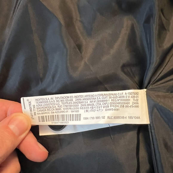 Zara slim fit black suit - jacket 52 and pants 44 - Picture 3 of 7